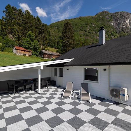 Flotunet - Jornhuset Stryn Kültér fotó